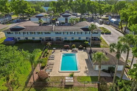 229 Red Maple Place Brandon FL 33510