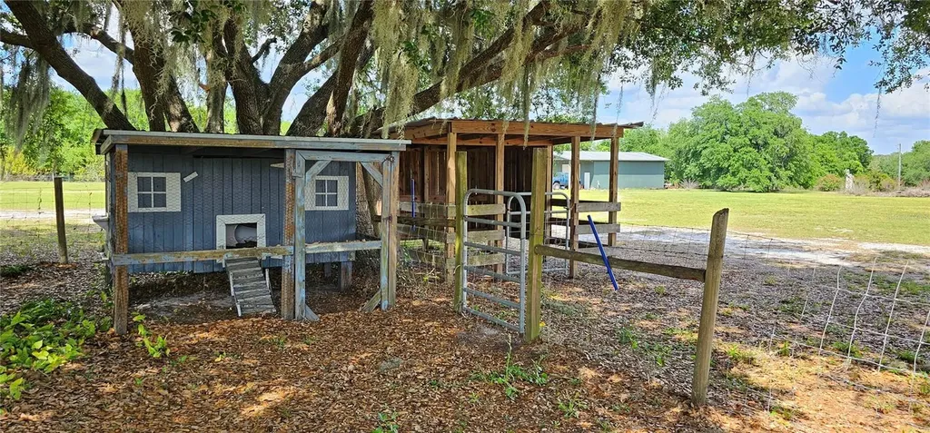 17216 Alderman Turner Road Wimauma FL 33598