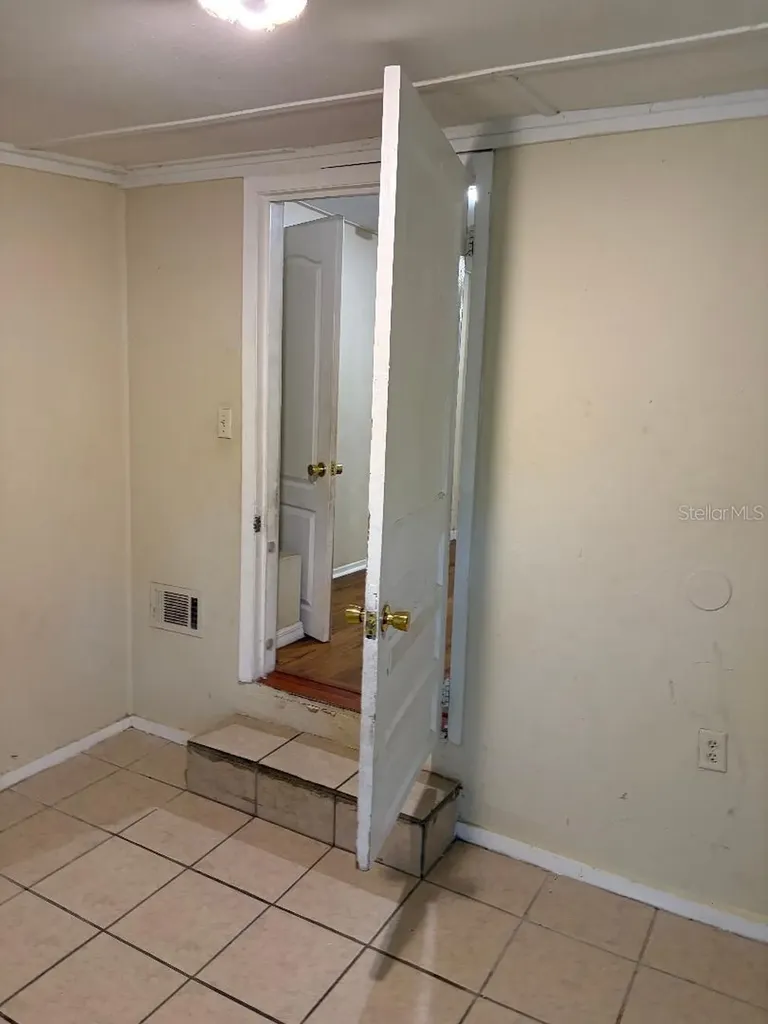1623 SE 3rd Avenue Gainesville FL 32641