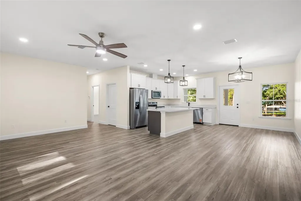332 SE 3rd Avenue Melrose FL 32666