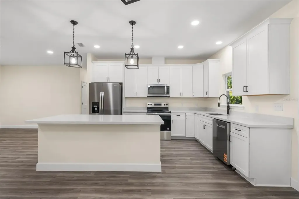 332 SE 3rd Avenue Melrose FL 32666