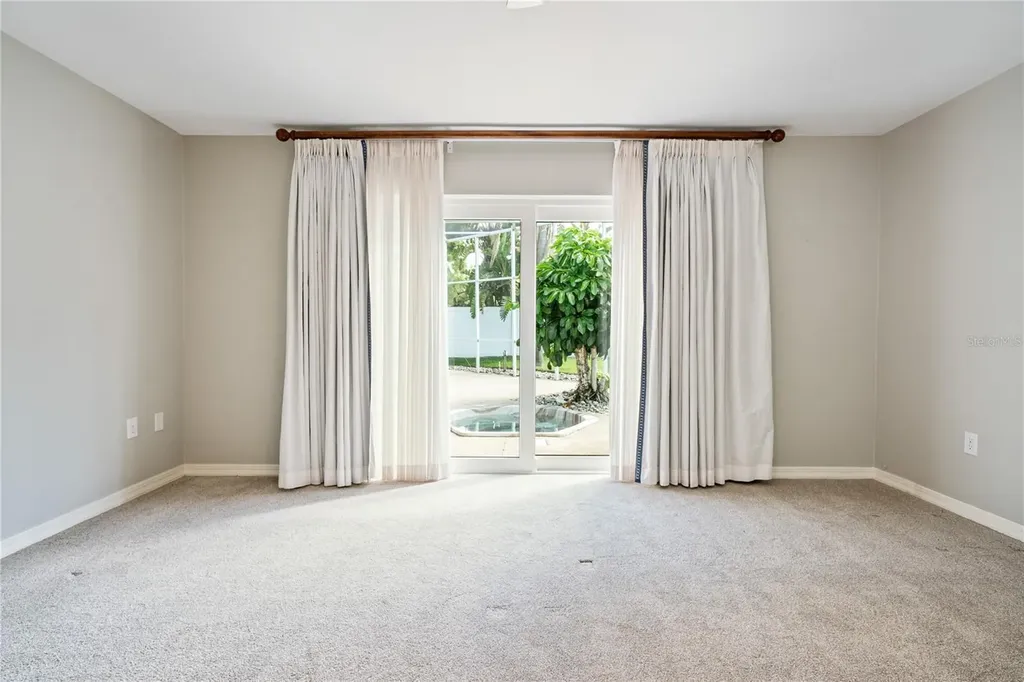 2869 Weathersfield Court Clearwater FL 33761