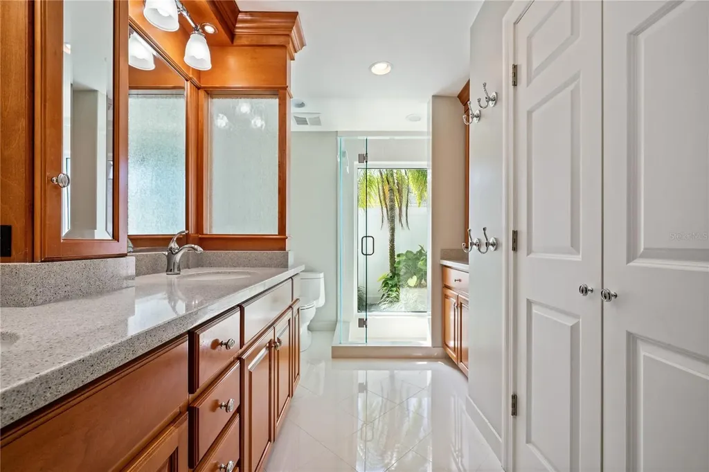 2869 Weathersfield Court Clearwater FL 33761