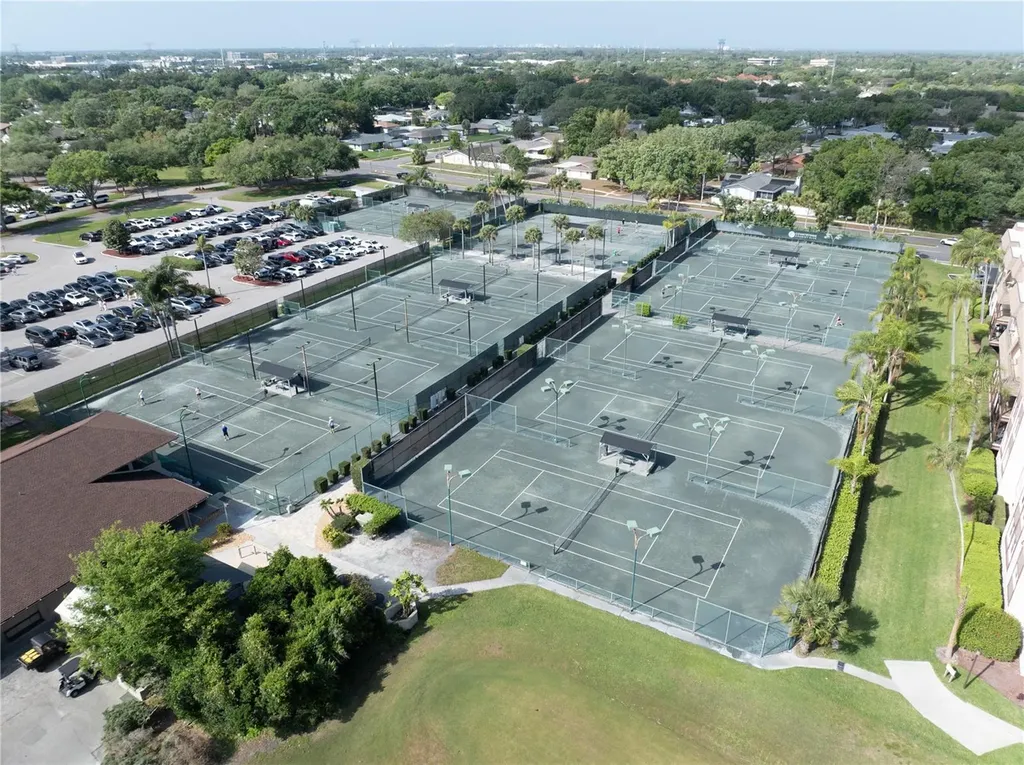 2869 Weathersfield Court Clearwater FL 33761