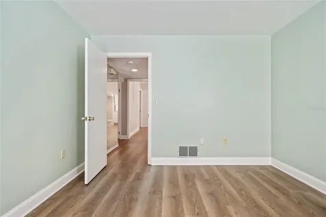 2869 Weathersfield Court Clearwater FL 33761