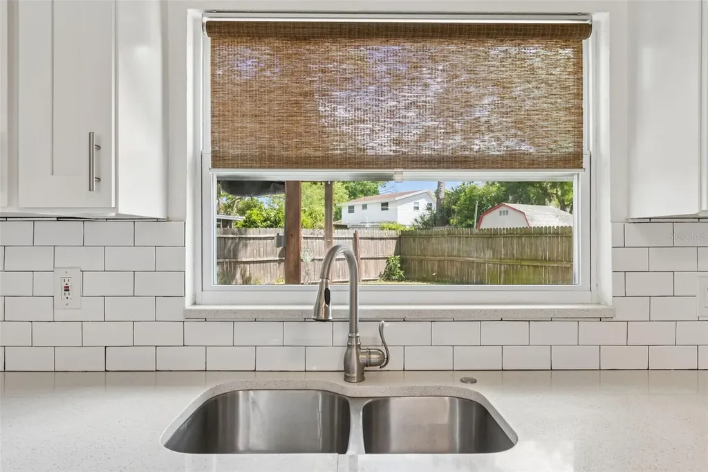 8043 124th Street Seminole FL 33772