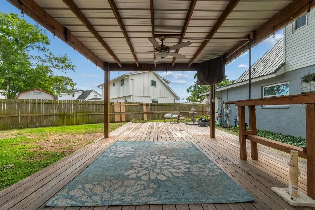 8043 124th Street Seminole FL 33772