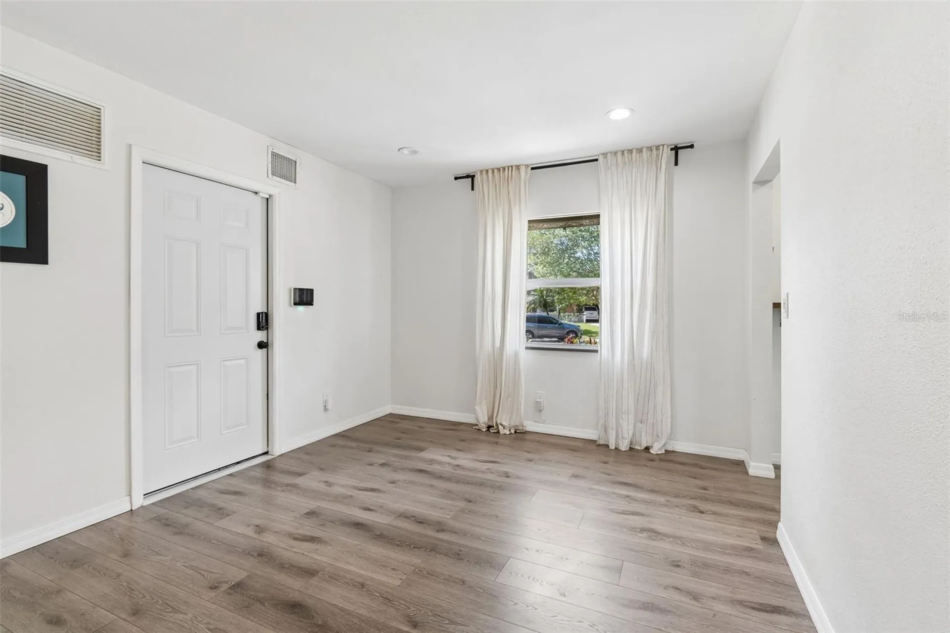 8043 124th Street Seminole FL 33772
