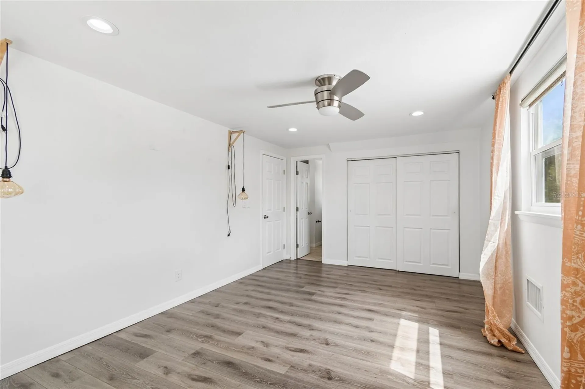 8043 124th Street Seminole FL 33772