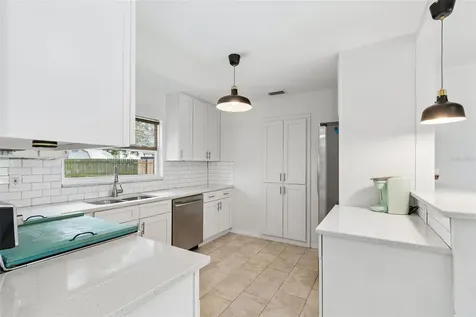 8043 124th Street Seminole FL 33772