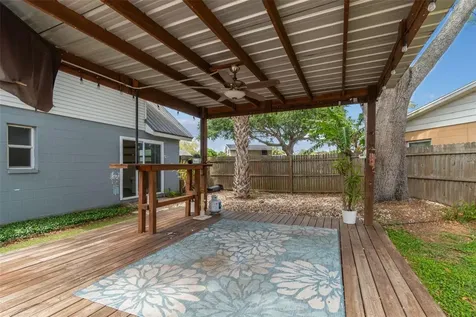 8043 124th Street Seminole FL 33772
