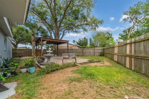 8043 124th Street Seminole FL 33772