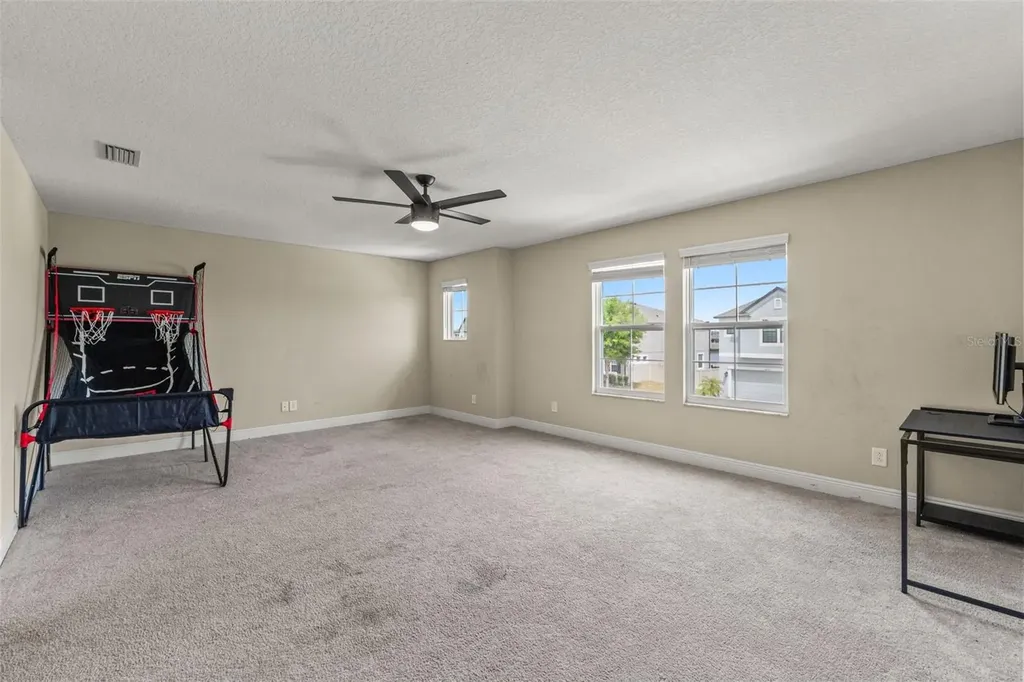 18696 Malinche Loop Spring Hill FL 34610