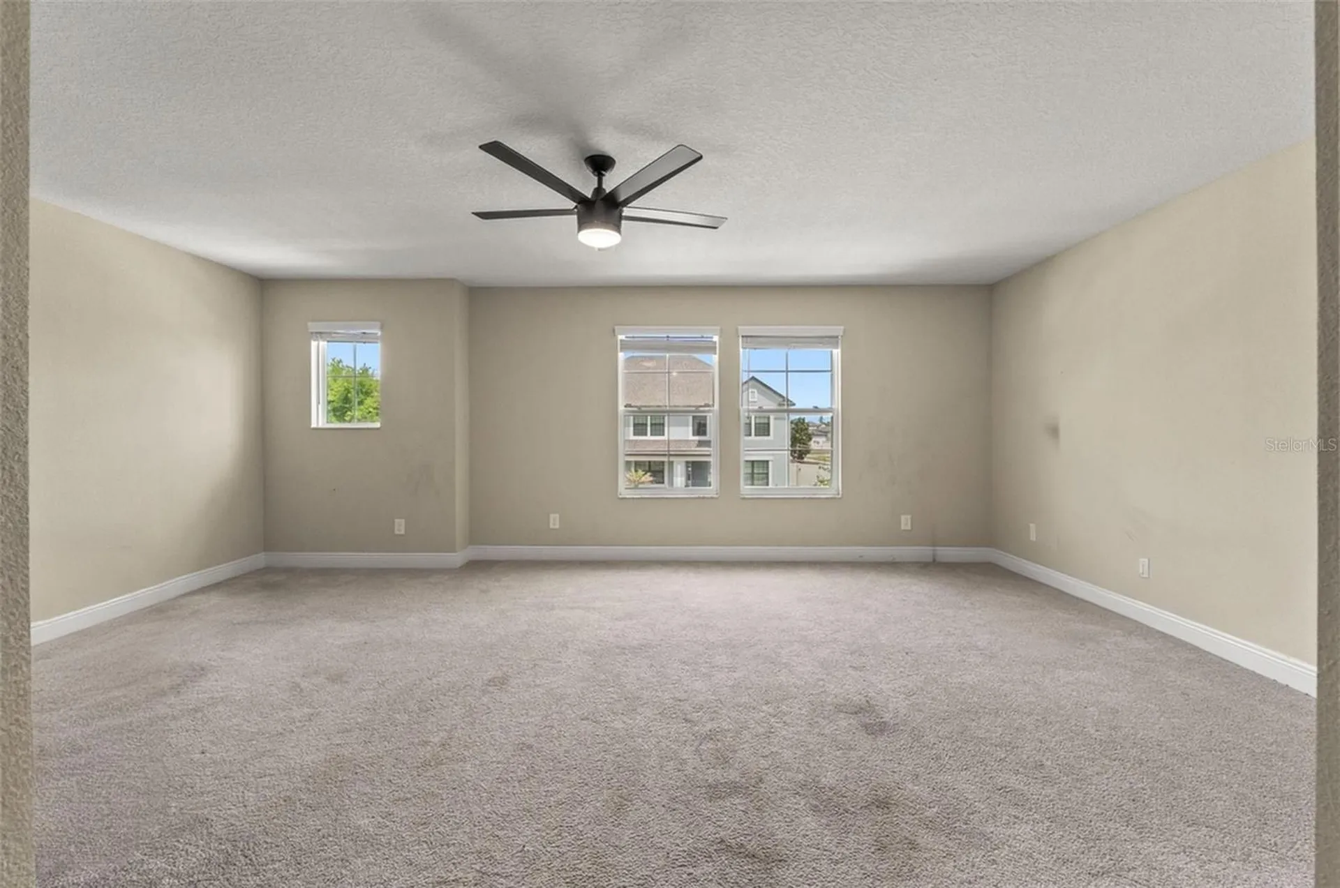 18696 Malinche Loop Spring Hill FL 34610