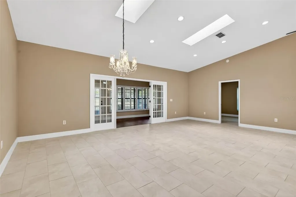 6535 Brentwood Drive Zephyrhills FL 33542