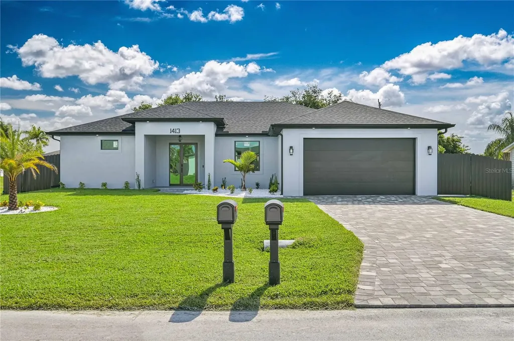 1413 NE 7th Avenue Cape Coral FL 33909