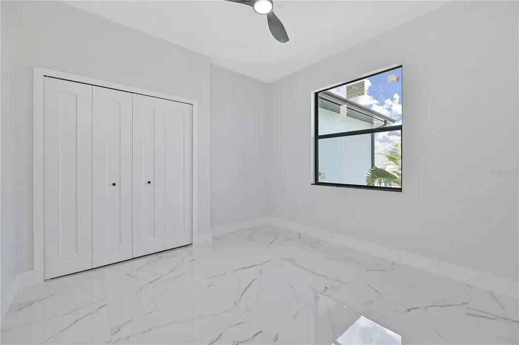 1413 NE 7th Avenue Cape Coral FL 33909