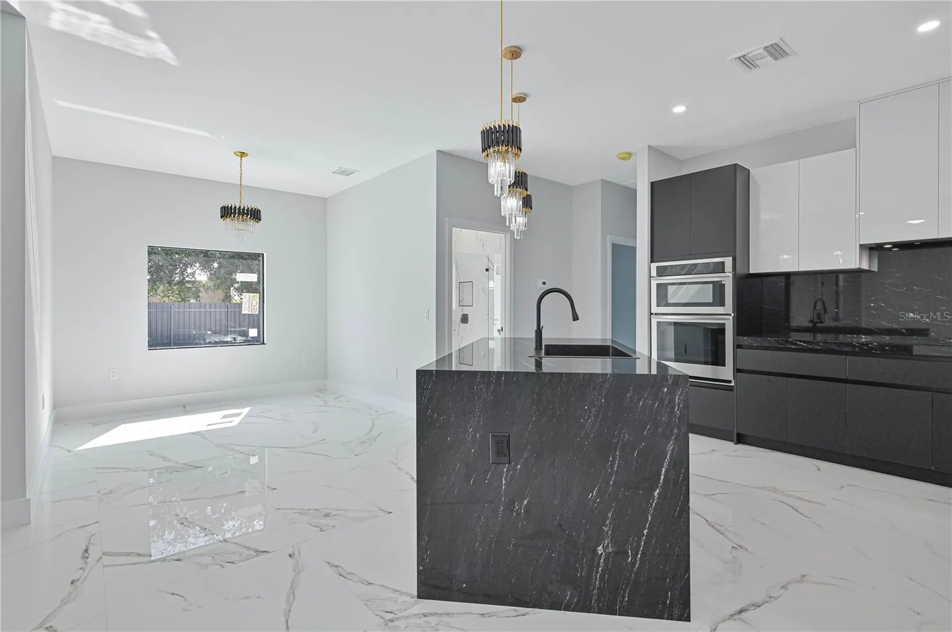 1413 NE 7th Avenue Cape Coral FL 33909