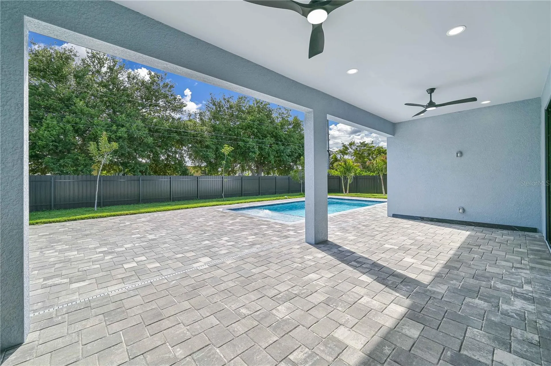 1413 NE 7th Avenue Cape Coral FL 33909