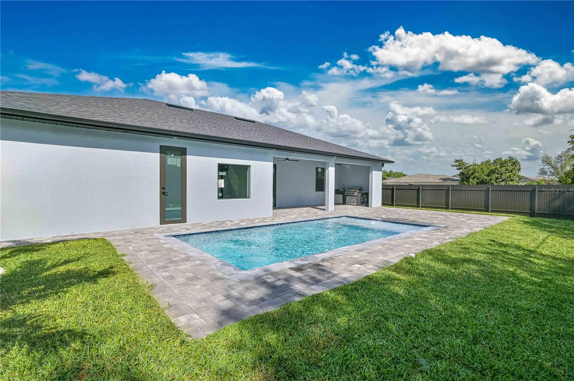 1413 NE 7th Avenue Cape Coral FL 33909