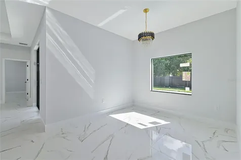 1413 NE 7th Avenue Cape Coral FL 33909