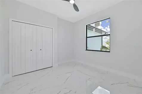 1413 NE 7th Avenue Cape Coral FL 33909