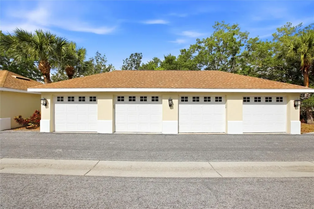 5655 Key Largo Court Bradenton FL 34203