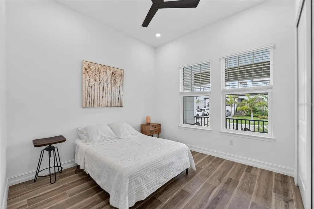 1071 Seagrape Drive Ruskin FL 33570