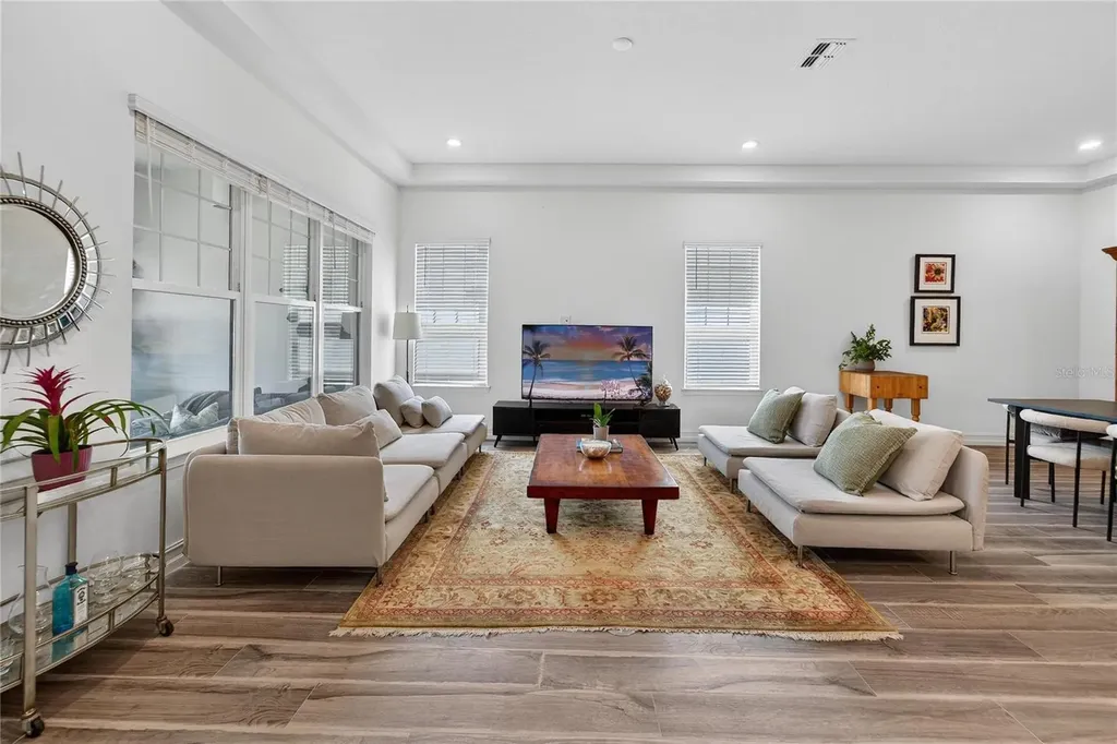 1071 Seagrape Drive Ruskin FL 33570