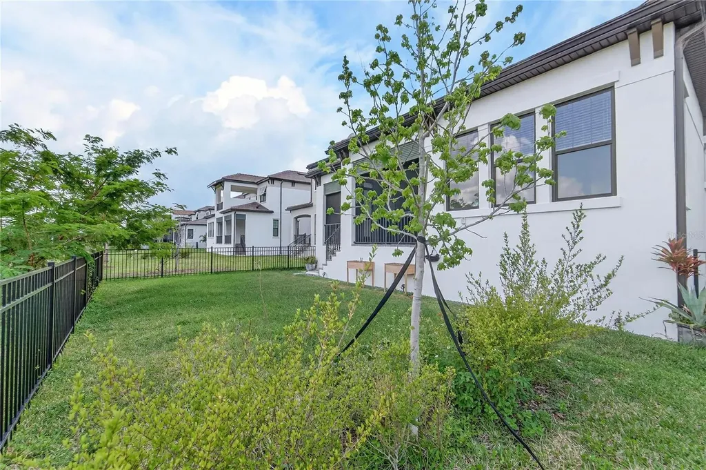 1071 Seagrape Drive Ruskin FL 33570