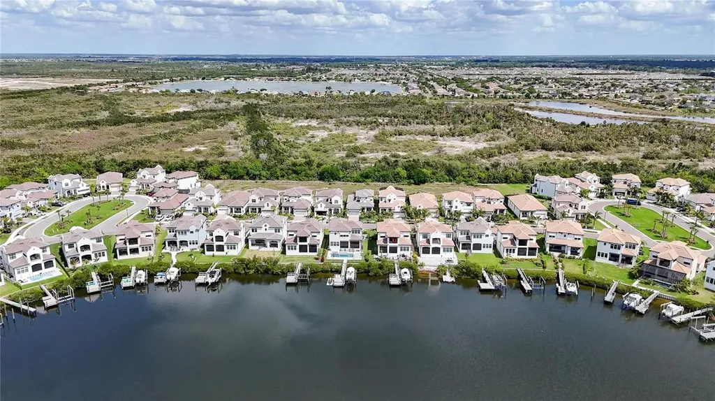 1071 Seagrape Drive Ruskin FL 33570