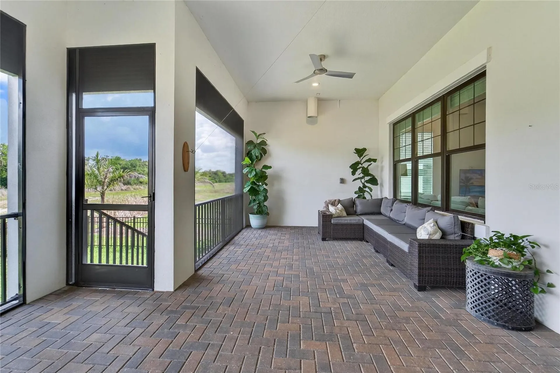 1071 Seagrape Drive Ruskin FL 33570
