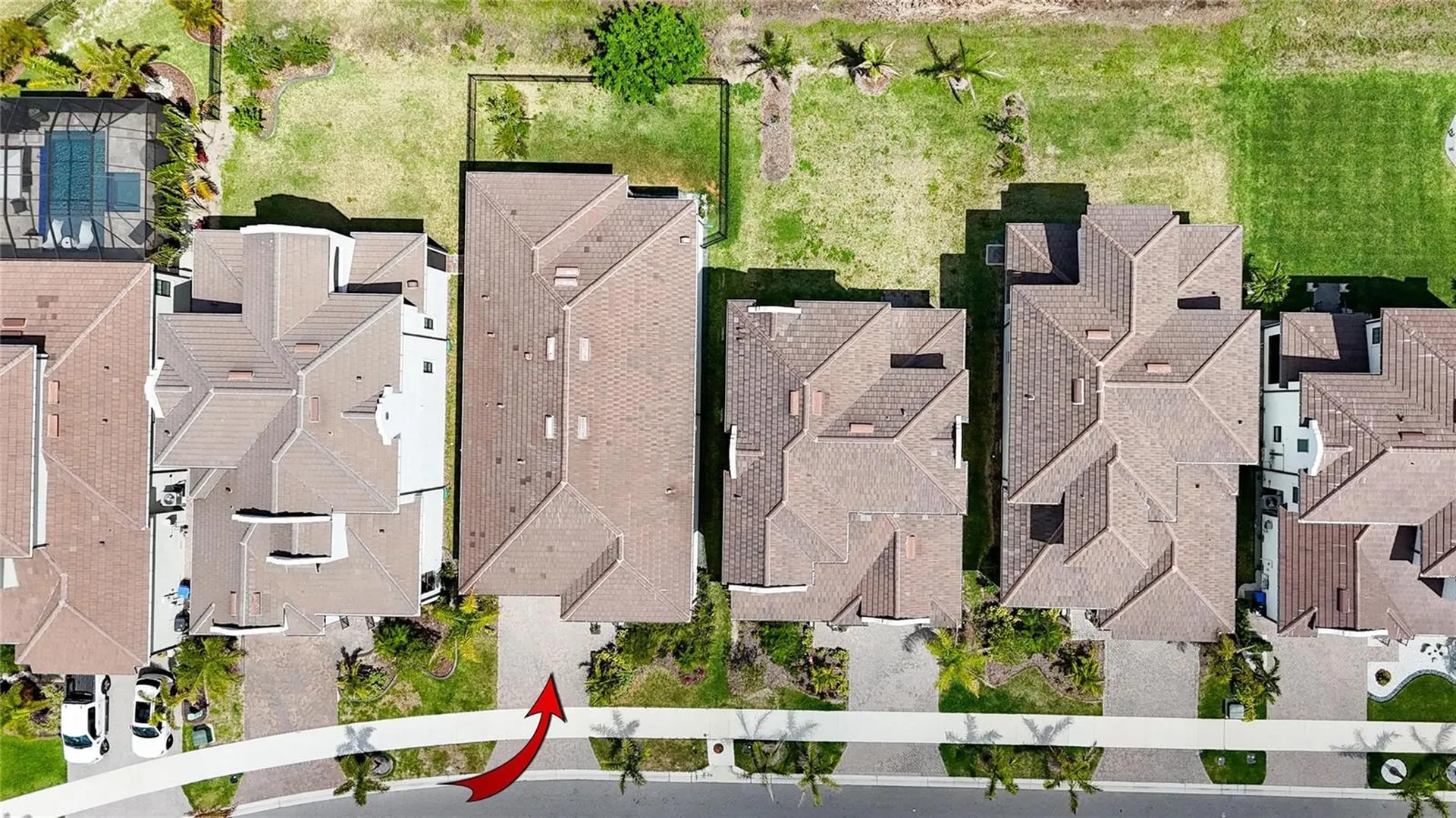 1071 Seagrape Drive Ruskin FL 33570