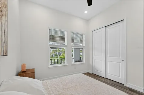 1071 Seagrape Drive Ruskin FL 33570