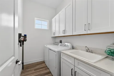 1071 Seagrape Drive Ruskin FL 33570