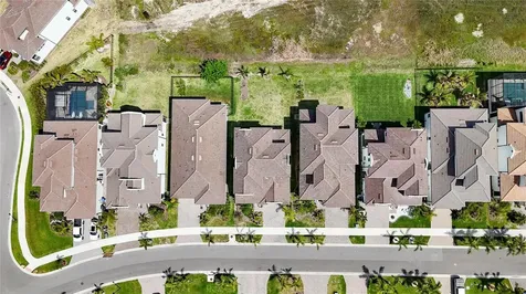 1071 Seagrape Drive Ruskin FL 33570