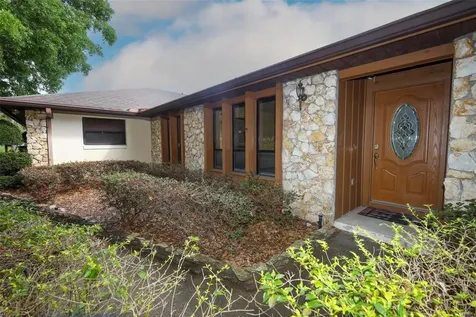4057 Winderlakes Drive Orlando FL 32835
