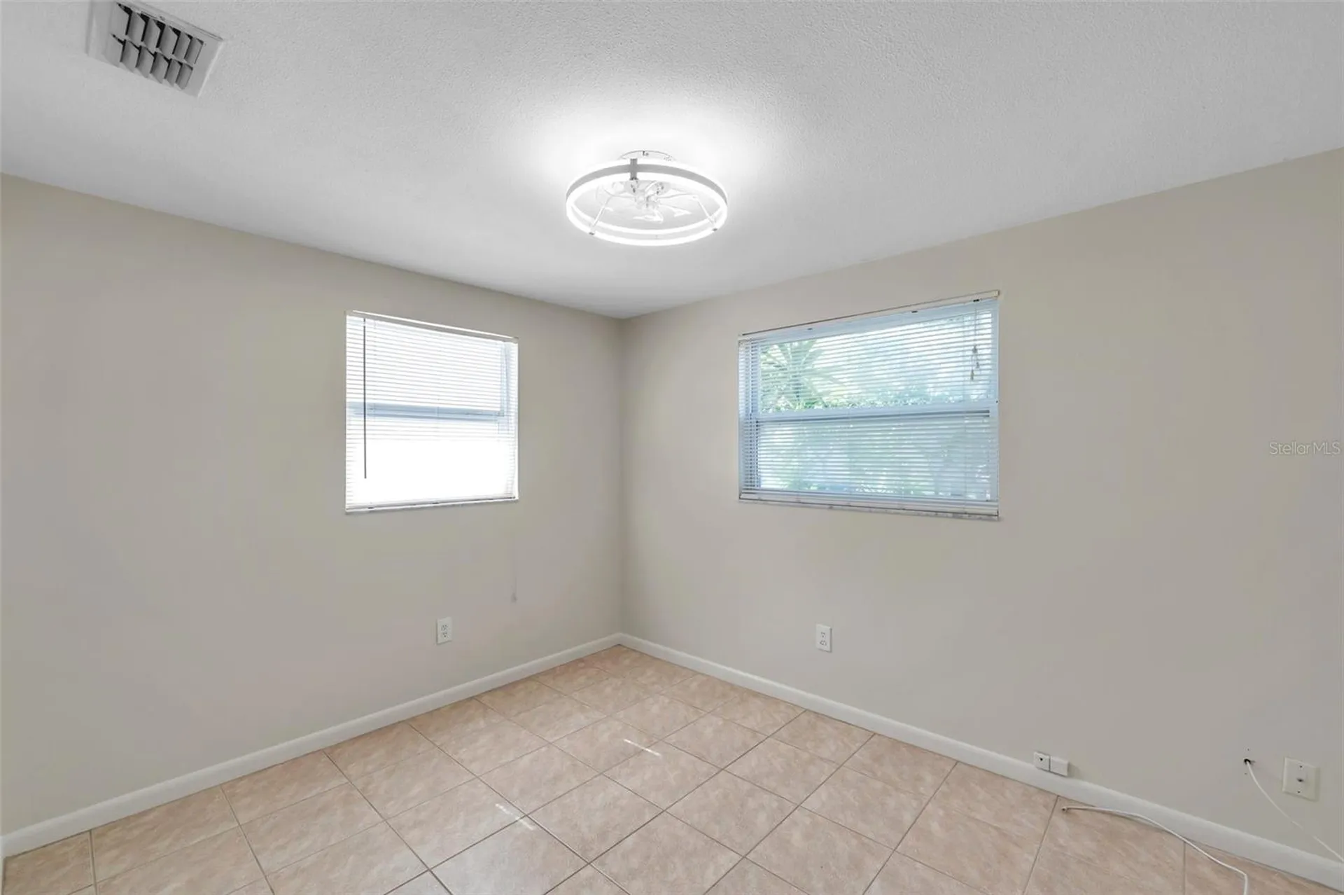 8074 37th Avenue N St Petersburg FL 33710
