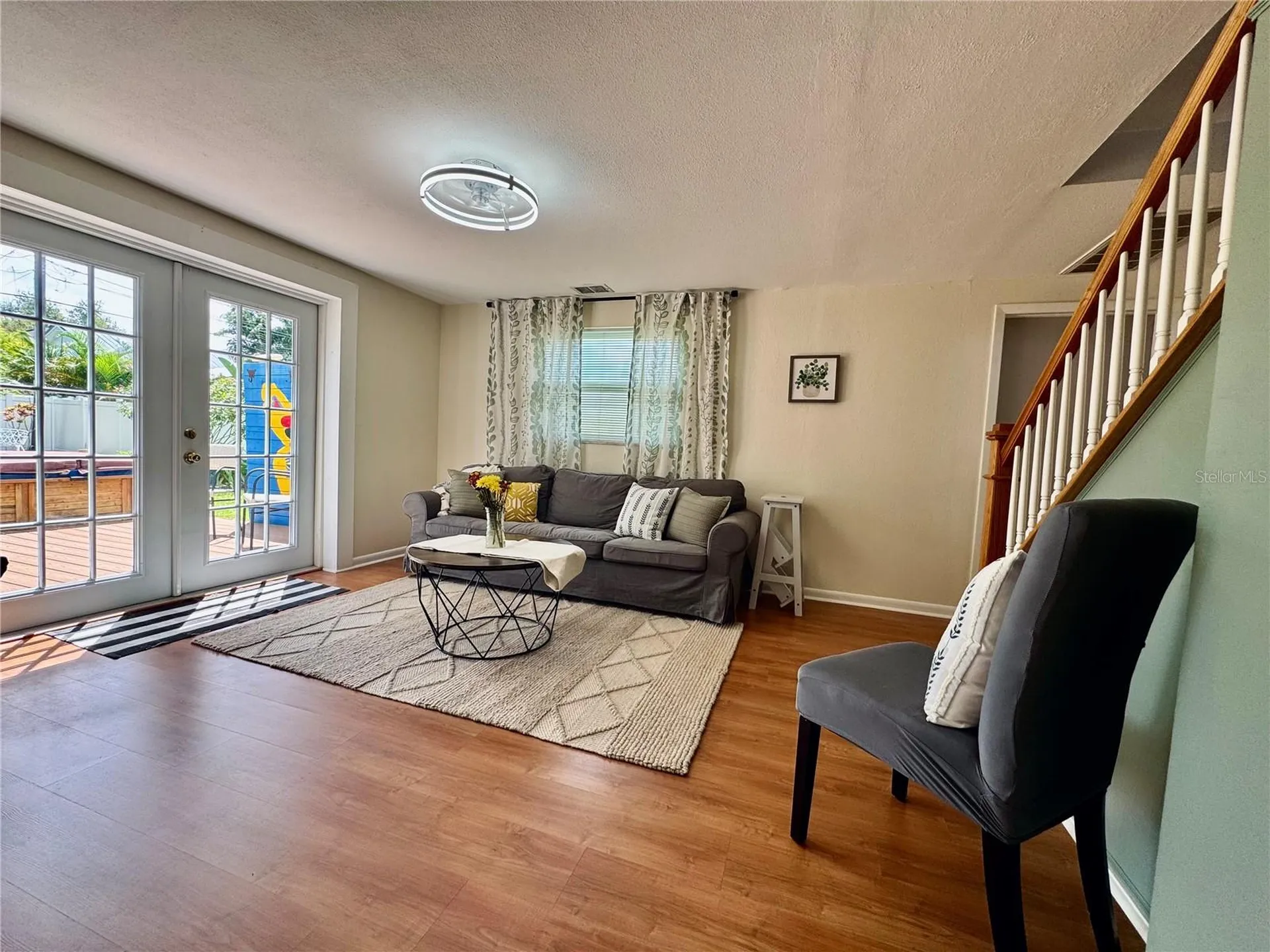 8074 37th Avenue N St Petersburg FL 33710
