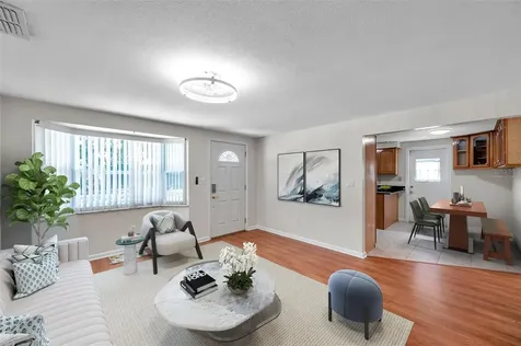 8074 37th Avenue N St Petersburg FL 33710