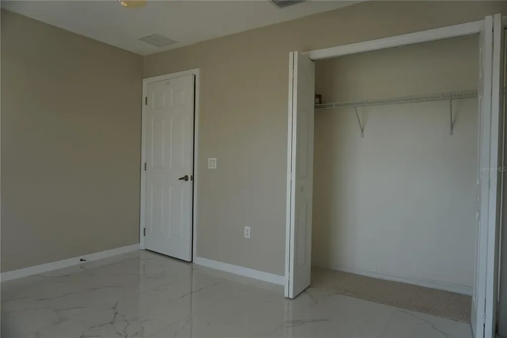 500 Vista Oaks Way Davenport FL 33837