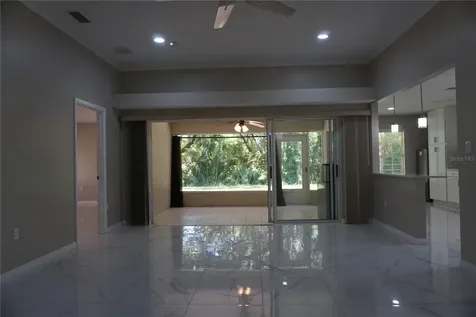 500 Vista Oaks Way Davenport FL 33837