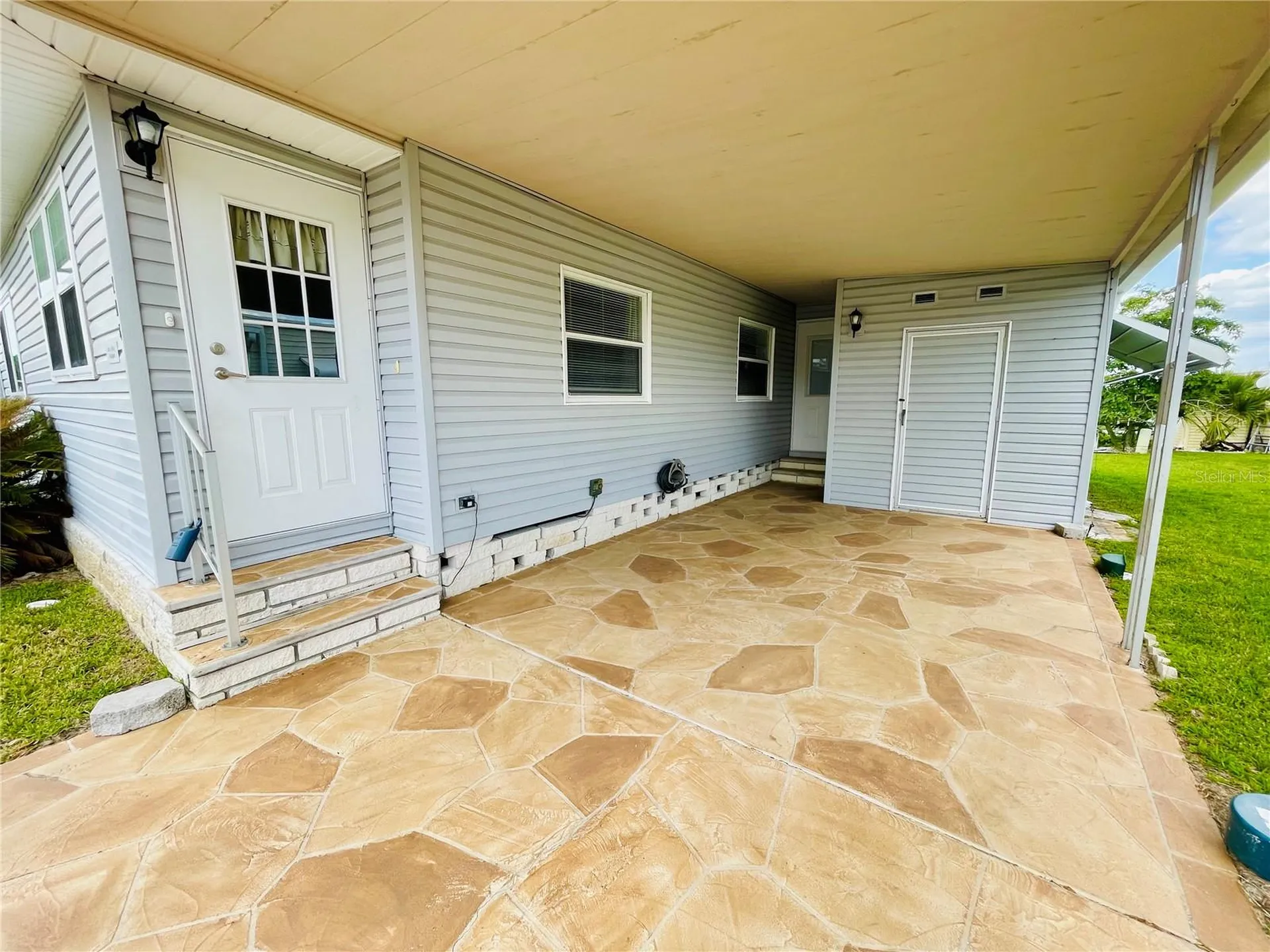 204 Red Maple Drive Palm Harbor FL 34684