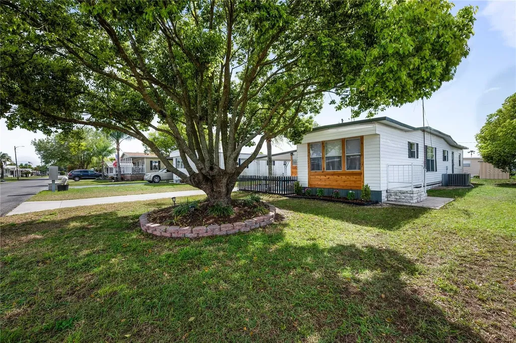 5345 Jo Street Zephyrhills FL 33542