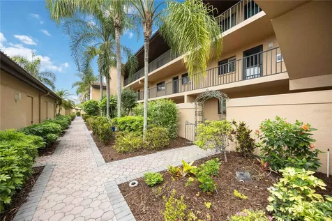 5627 Ashton Way Sarasota FL 34231
