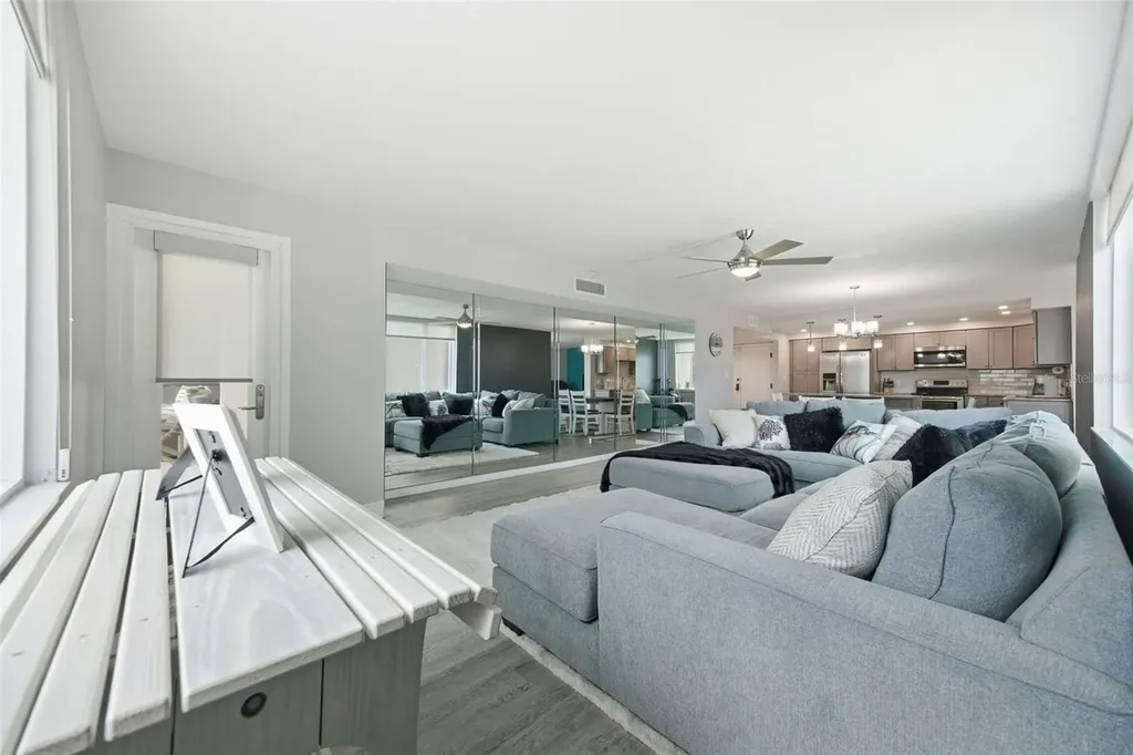 1460 Gulf Boulevard Clearwater FL 33767