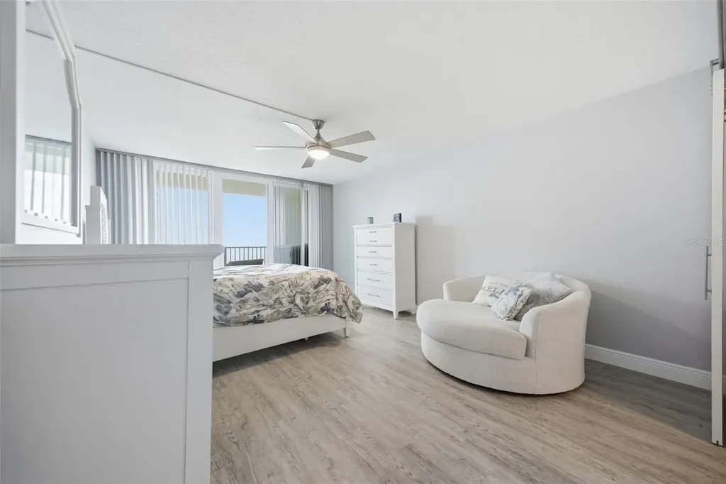 1460 Gulf Boulevard Clearwater FL 33767