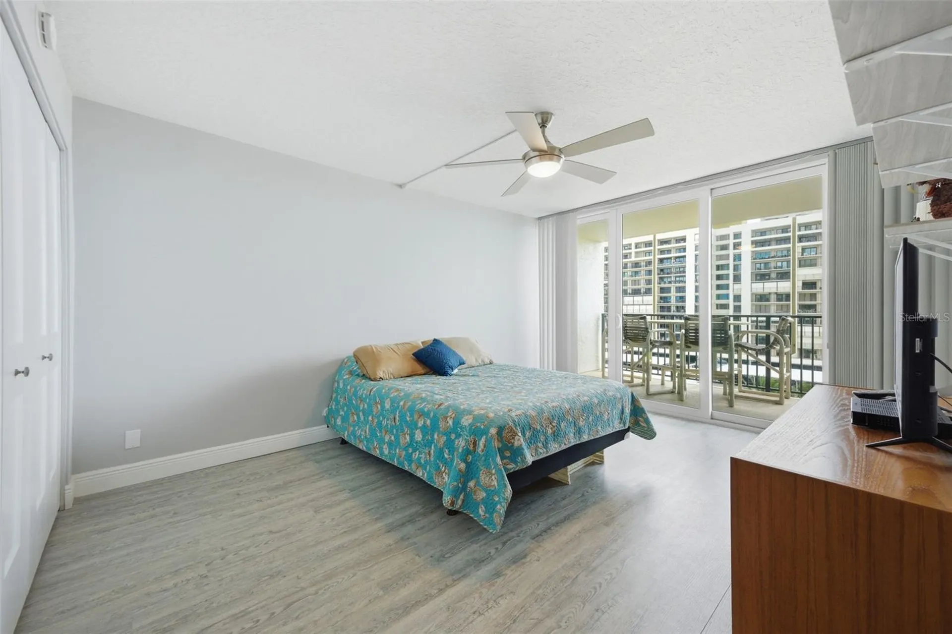 1460 Gulf Boulevard Clearwater FL 33767