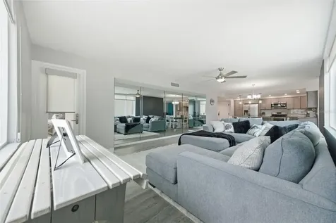 1460 Gulf Boulevard Clearwater FL 33767