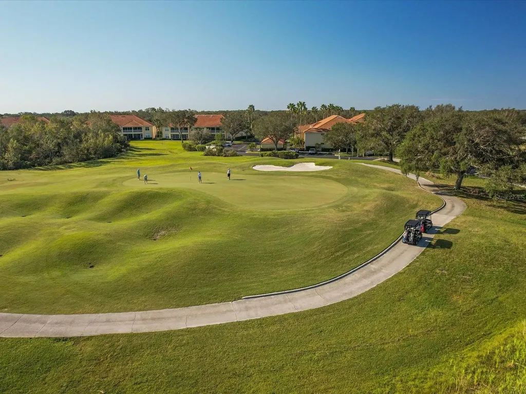 8406 Wethersfield Run Lakewood Ranch FL 34202